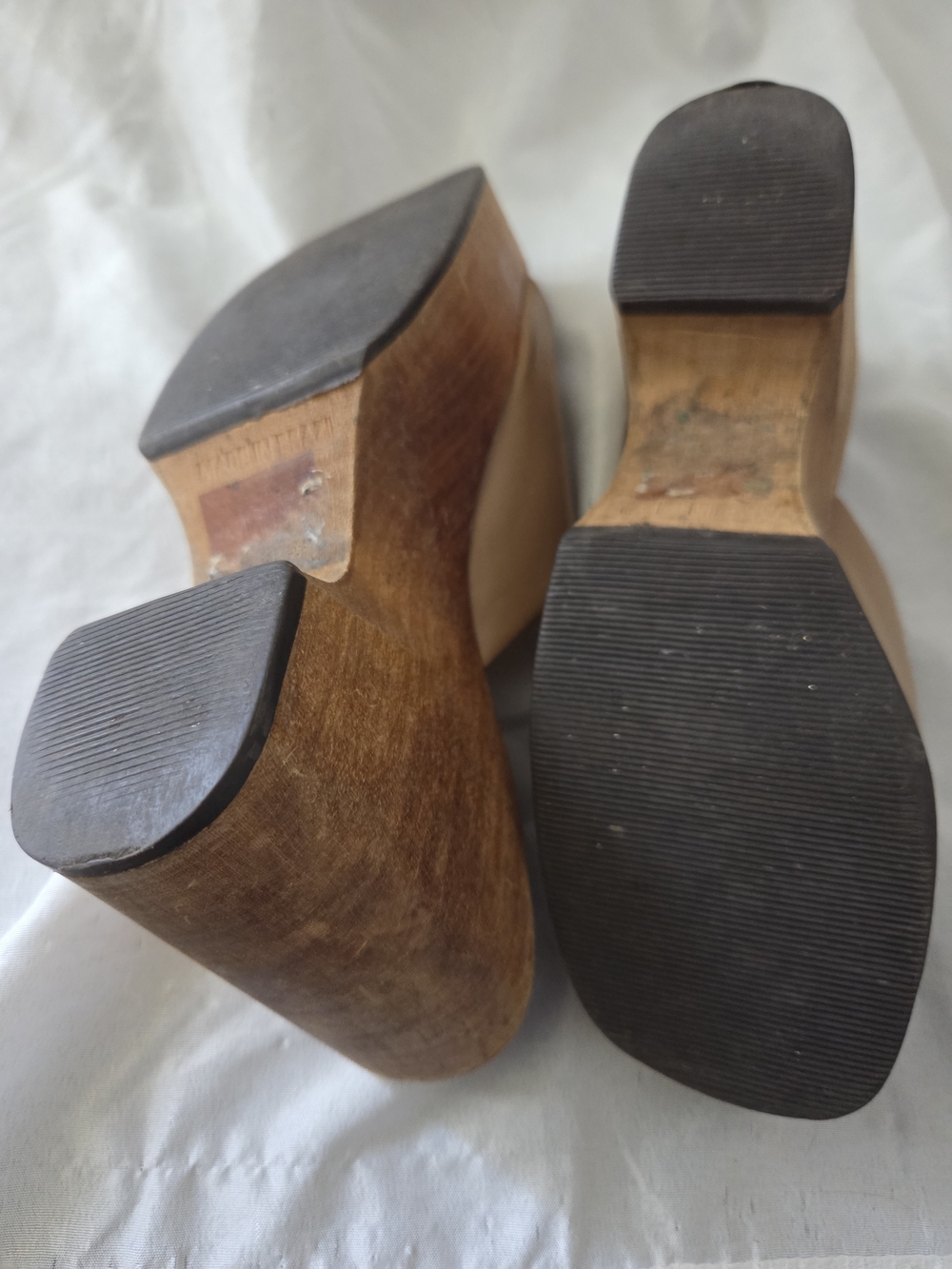 Bakers Taupe Platform Wedge Slide Clogs - Picture 8 of 9